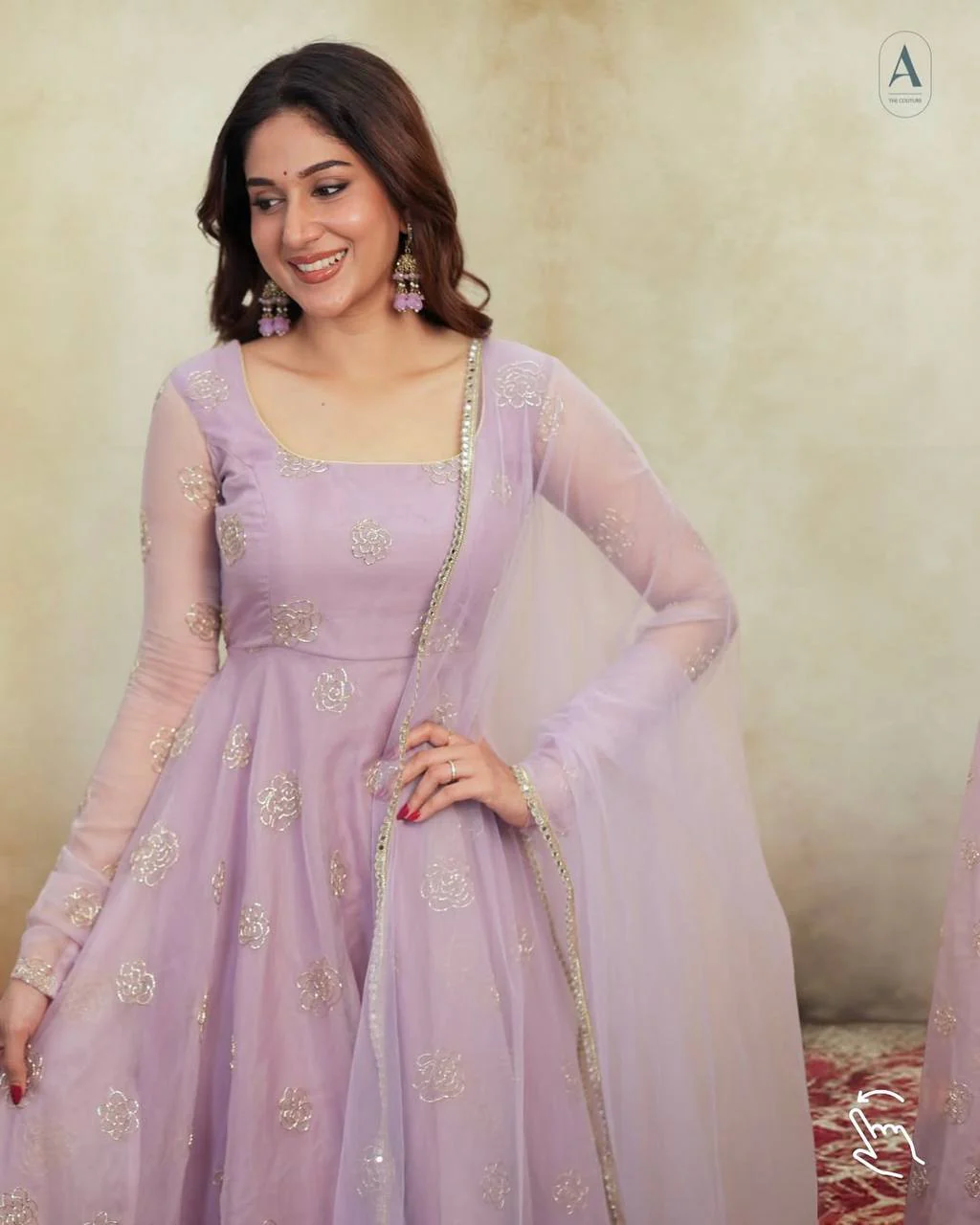 Chic and Ethereal Festive Wear - Image 8