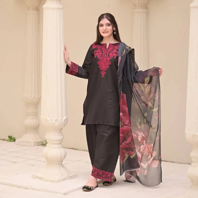 Chic Floral Overlay Fashion Set