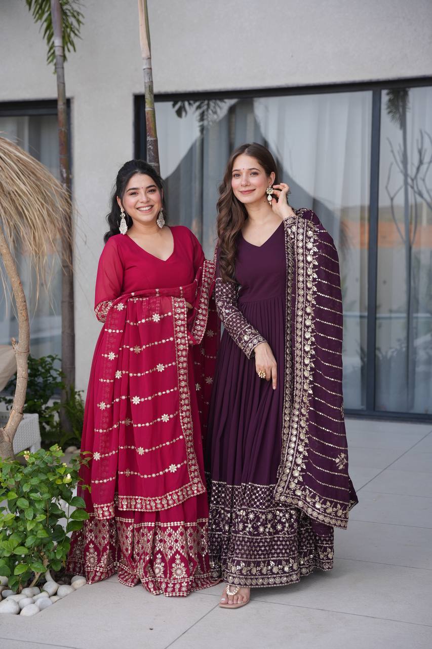 Fashion Meets Tradition in Beautiful Ensembles