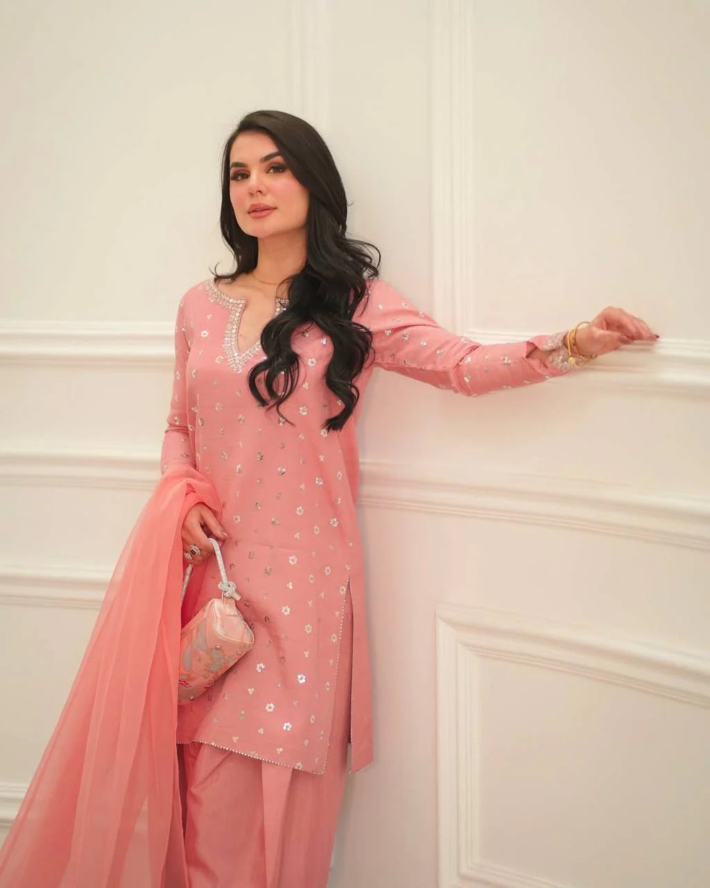 Pink Elegance A Dual Portrait Experience - Image 12