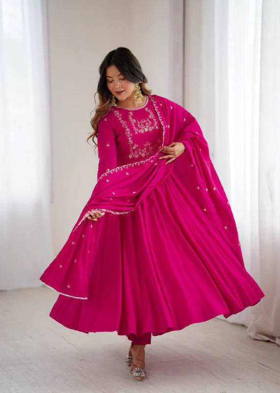 Radiant Elegance in Vibrant Pink - Image 4