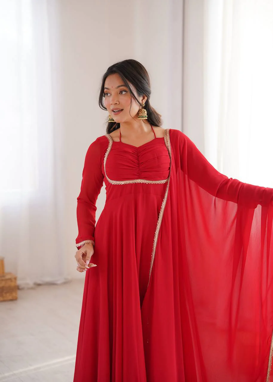 Scarlet Dream Graceful Evening Gown - Image 3