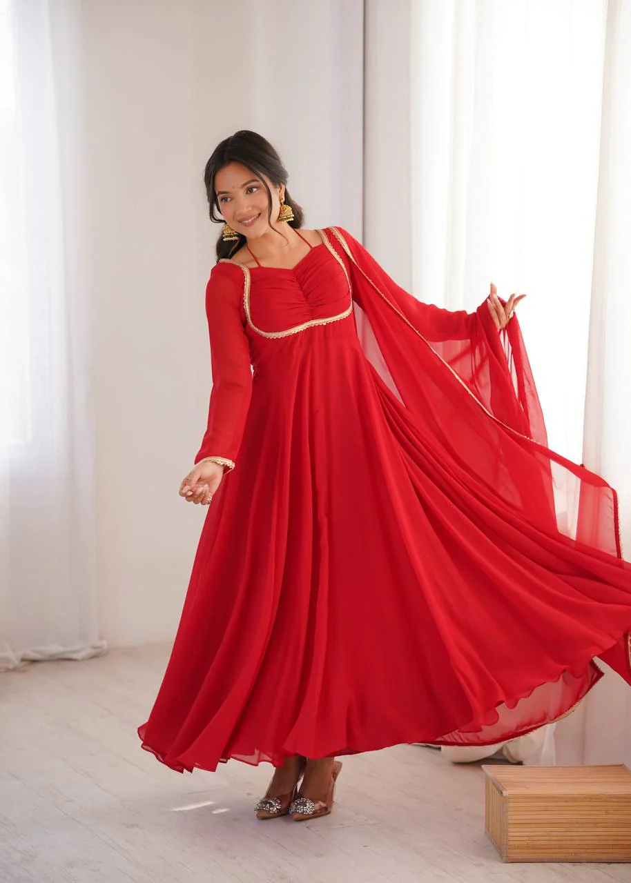 Scarlet Dream Graceful Evening Gown - Image 8