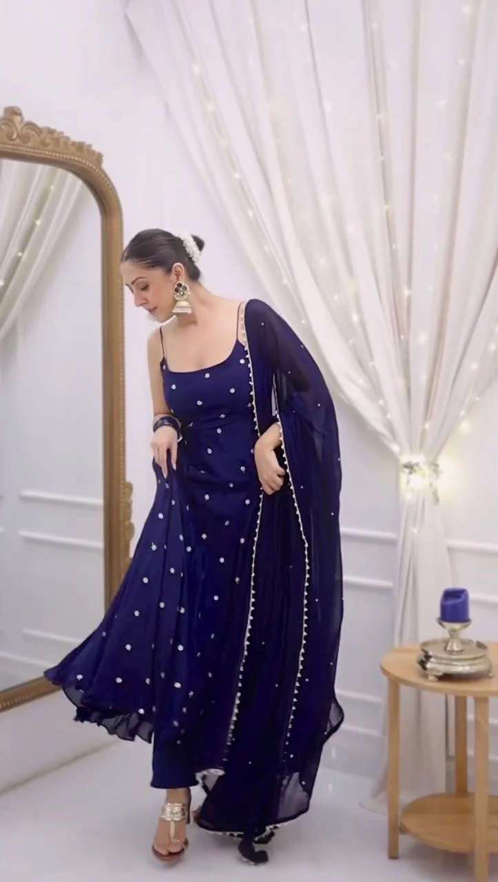 Sparkling Moments in Blue Elegance - Image 2