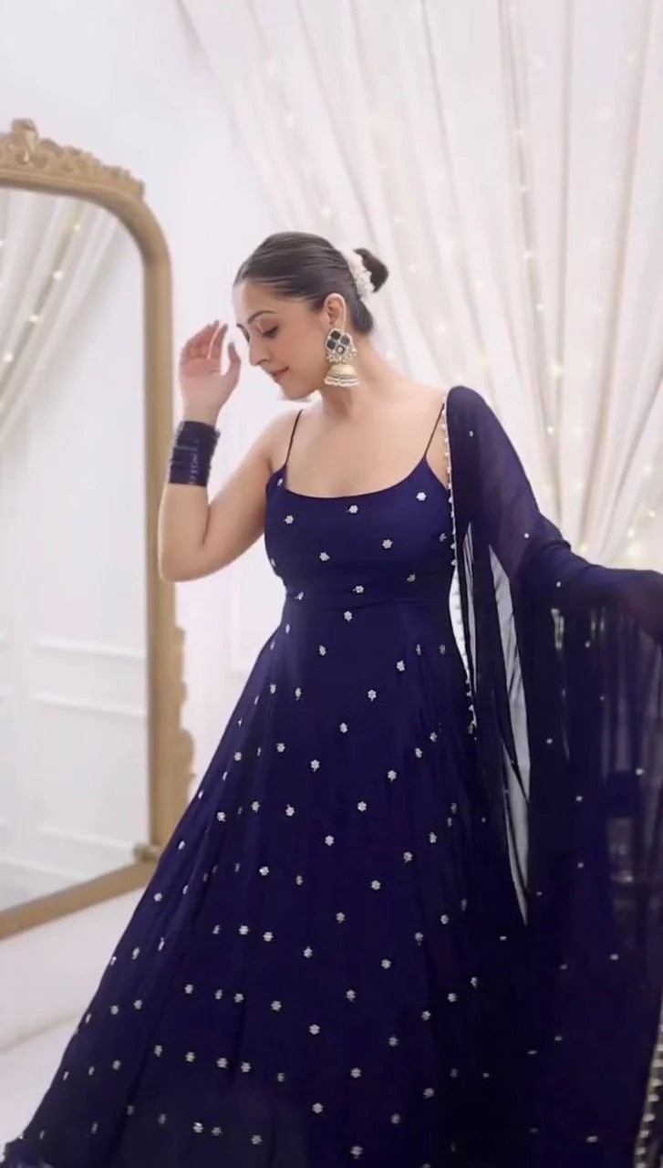 Sparkling Moments in Blue Elegance - Image 4