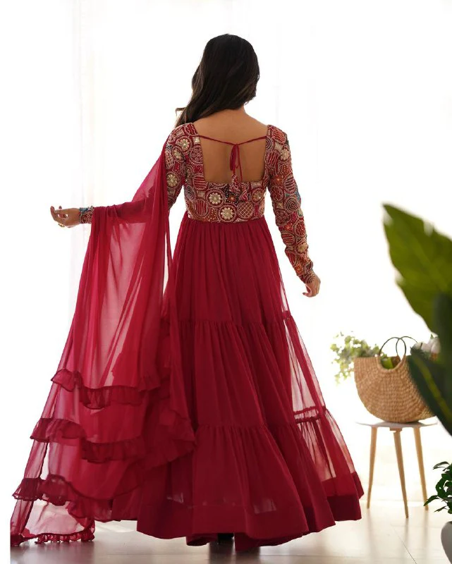 Timeless Beauty in Flowy Red Attire - Image 8