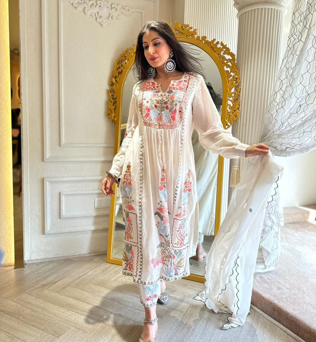 White Colour Heavy Embroidery Multi Needle Work Real Mirro Hand Work Suit Set - Image 3